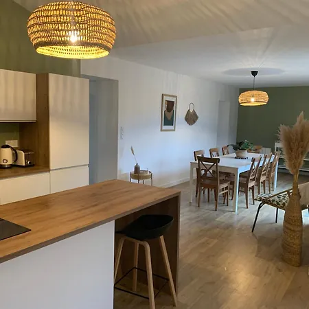 Belle Maison Lumineuse, Et Centre A Pieds Vakantiehuis *